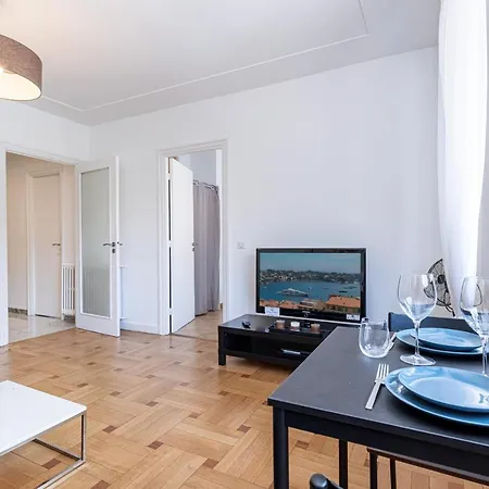 Apartamento Feel - Constellations *